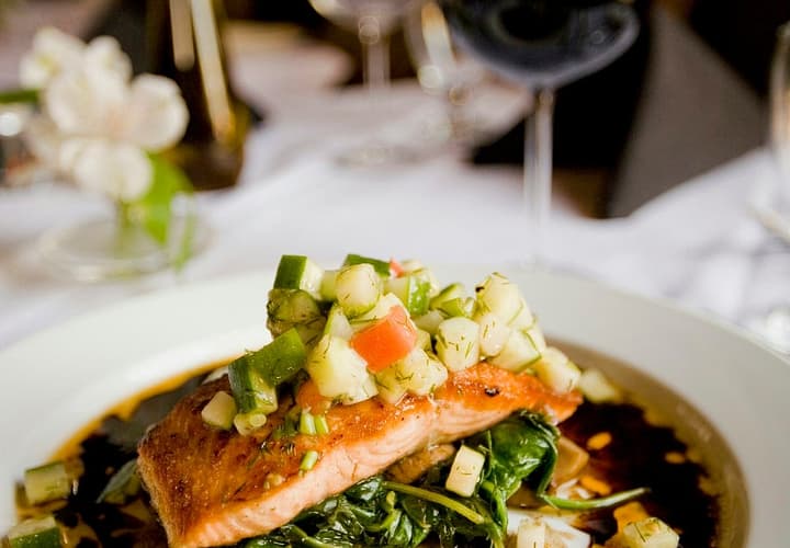 12-Minute Air Fryer Salmon from Frozen: The Two-Stage Thaw-and-Glaze Protocol